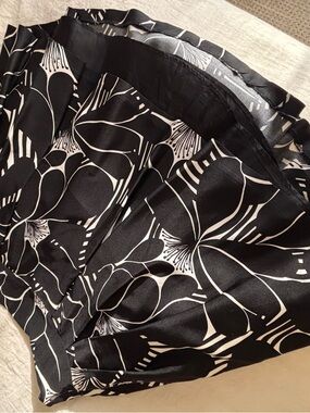 Milly Black and White Floral Midi Skirt